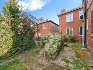 Photo 7- click for photo gallery